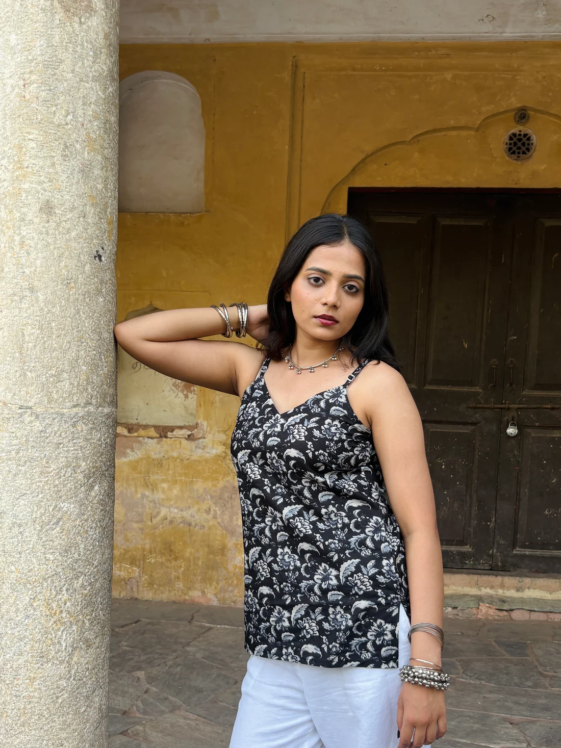 Kalmaya - V neck Strap Kurti