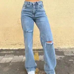 Blue Basic Ripped Straight Leg High Rise Jeans